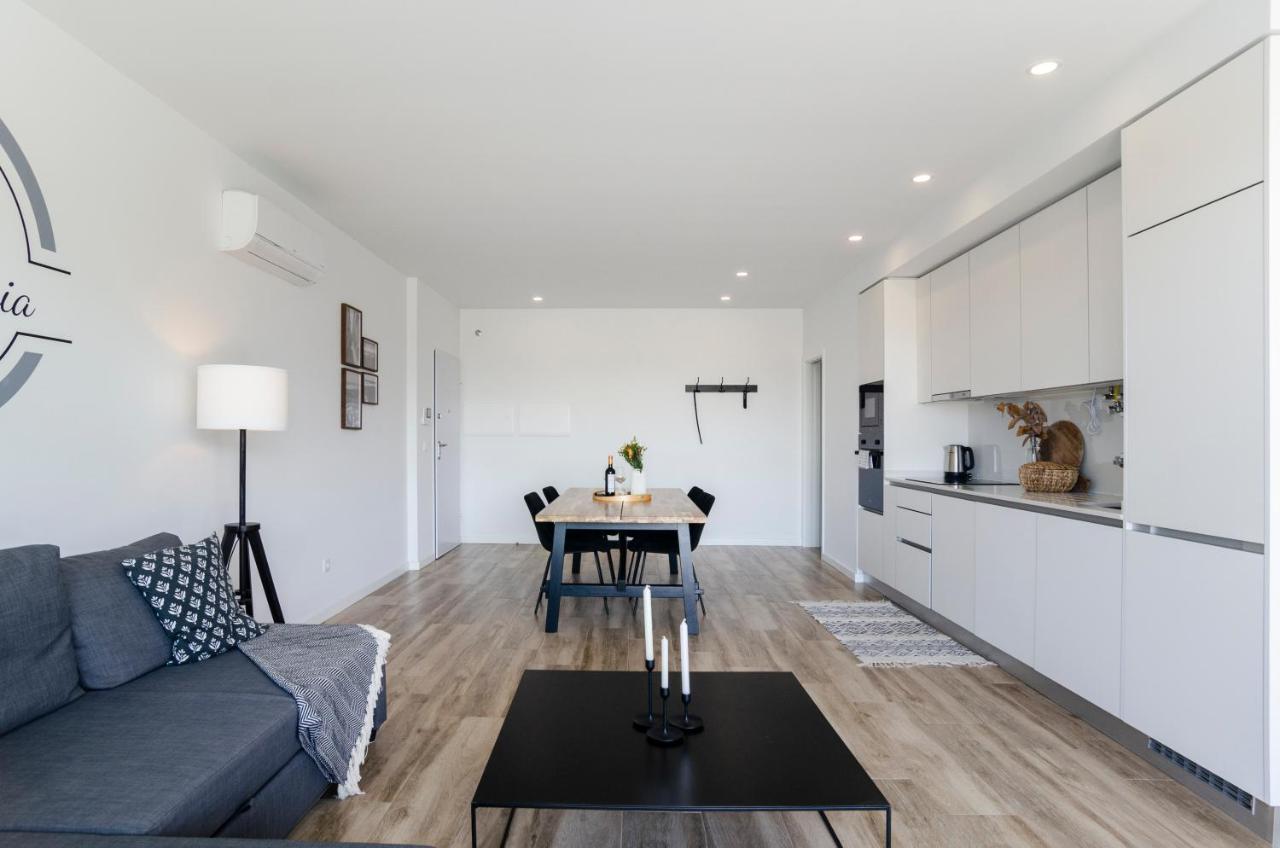 Ocean Views - New Private Condominium With Pool & Sea Views Nazare Luaran gambar